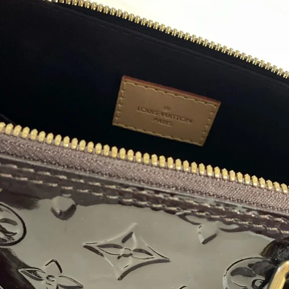 Authentic Louis Vuitton - Alma PM Bag, excellent condition, like brand new! - Picture 5 of 9